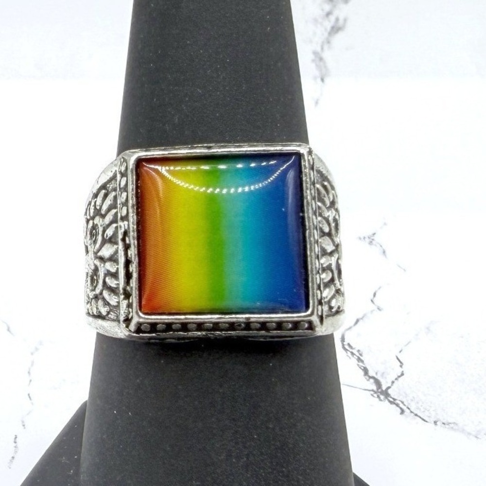 Silver Tone Rainbow Statement Ring Size 8.5 Square Colorful Pride Festival Ring‎